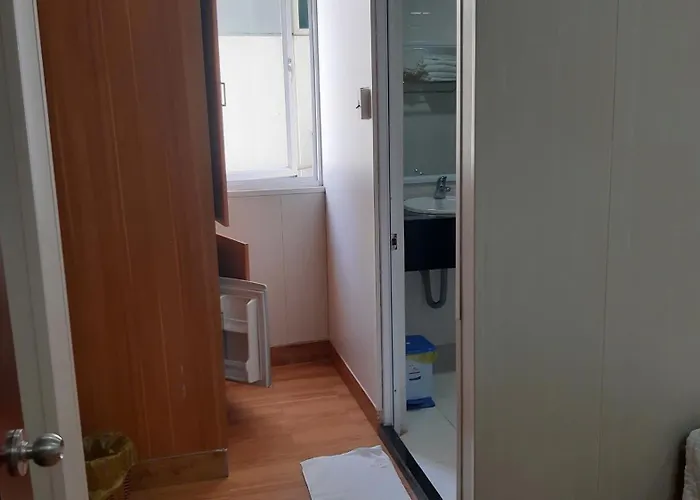 Ngoc May - Dai Loi Hotel
