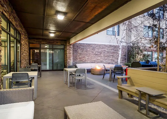 Holiday Inn Express & Suites Bozeman West By Ihg