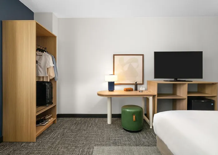 Spark By Hilton Grand Rapids