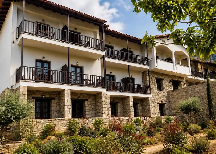 Hotel Doupiani House