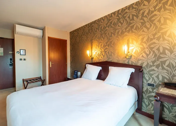 Contact Hotel Des Deux Moulins Limoges, Proche De La Gare