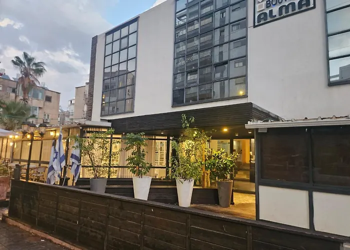 Hotel Alma - Near The Sea