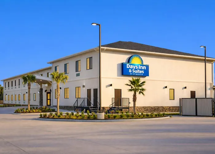 Days Inn & Suites By Wyndham Tomball Houston Nw