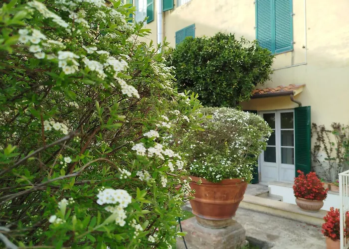 Bed and Breakfast Casa Per Ferie Religiosa Figlie Di Nazareth à Pise