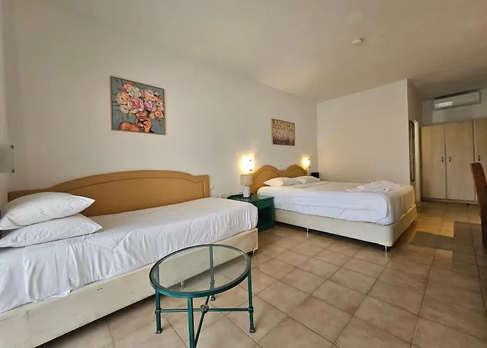 Penelope Hotel
