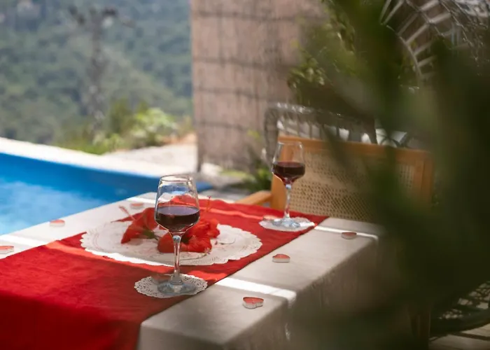 Kabak Freedom Deluxe Hotel