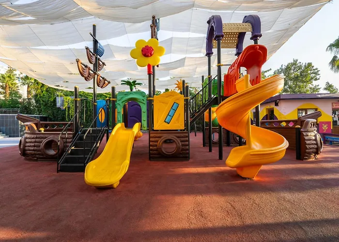Ring Beach Hotel