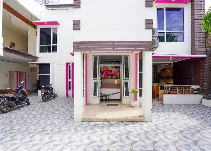 Reddoorz Plus @ Taman Madiun