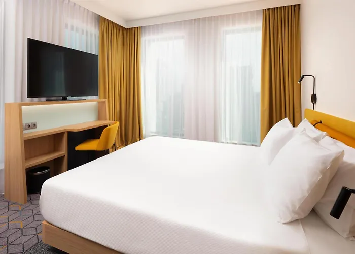 Hampton By Hilton Lodz City Center