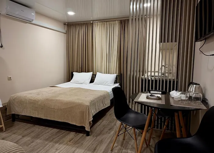 Kera Rooms