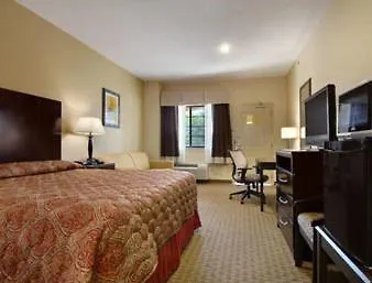 Super 8 By Wyndham Stephenville