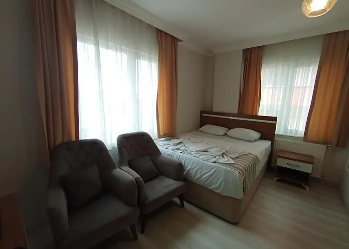 Larok Hotel