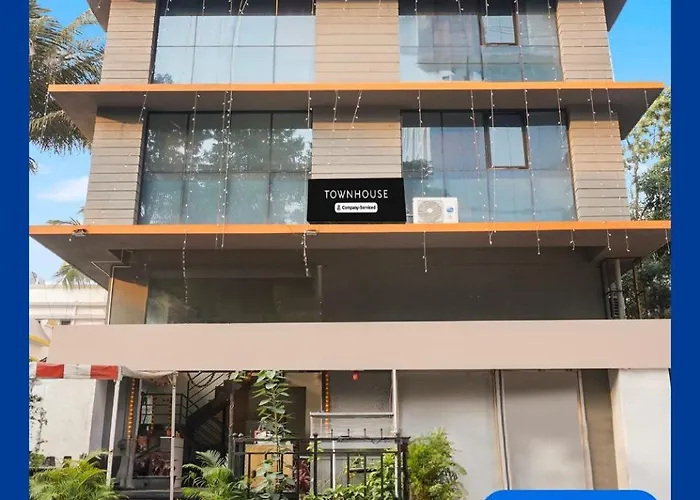 Super Townhouse Hadapsar Formerly Savali Inn