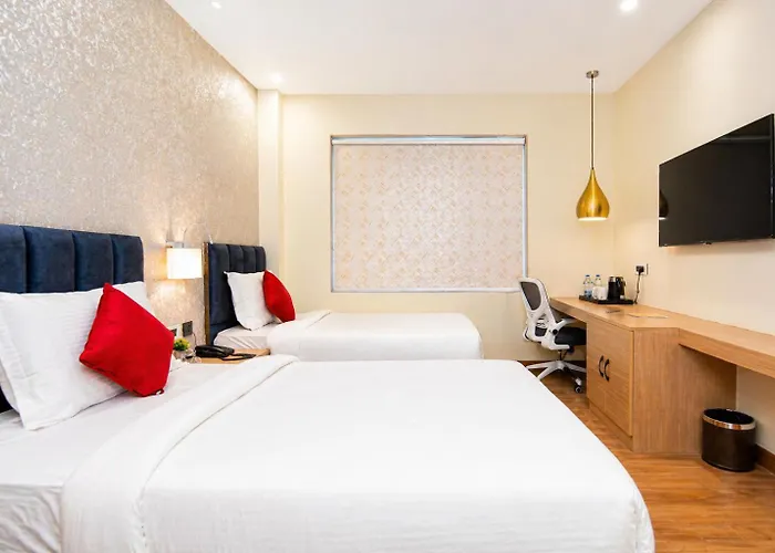 Hotel Avadh Classio Near By Ram Mandir