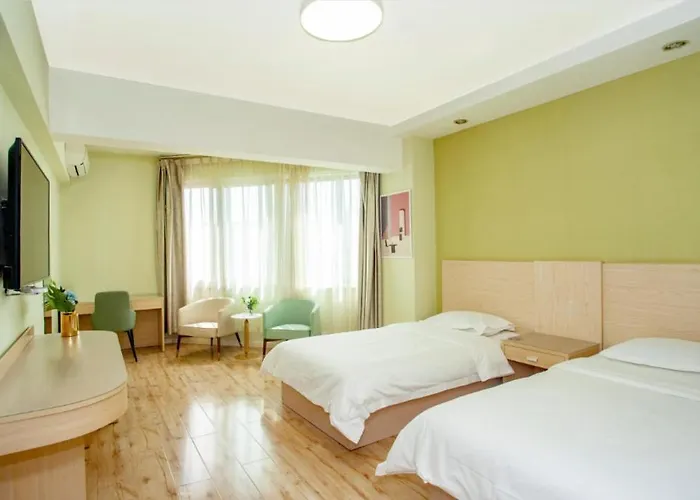 Super 8 Hotel Chengde Imperial Summer Resort