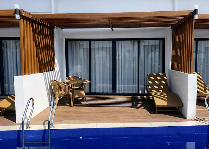 Hudor Resort - Bauang, La Union