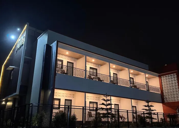 Abe Hotel & Convention