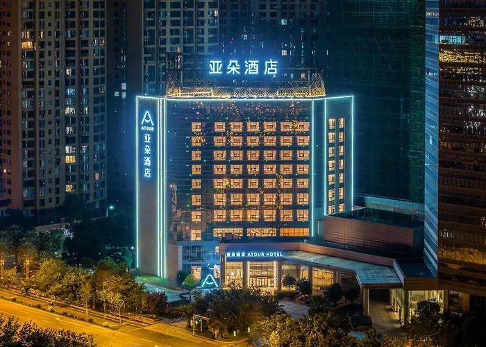 Atour Hotel Yuxi Nie'Er Music Plaza