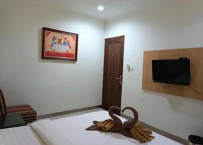 The Cabin Hotel Wirobrajan