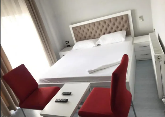 Hotel Yjet