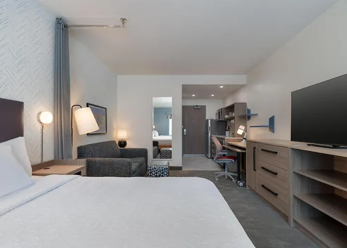 Home2 Suites By Hilton Macon I 475
