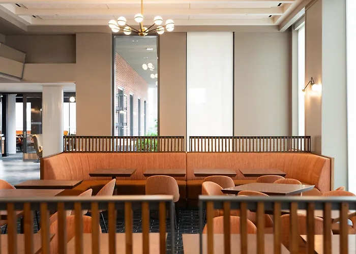 Virginia Guesthouse Hotel