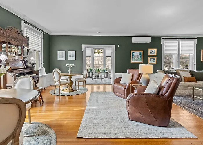 Historic Salyards Mansion By Heirloom Boutique Collection