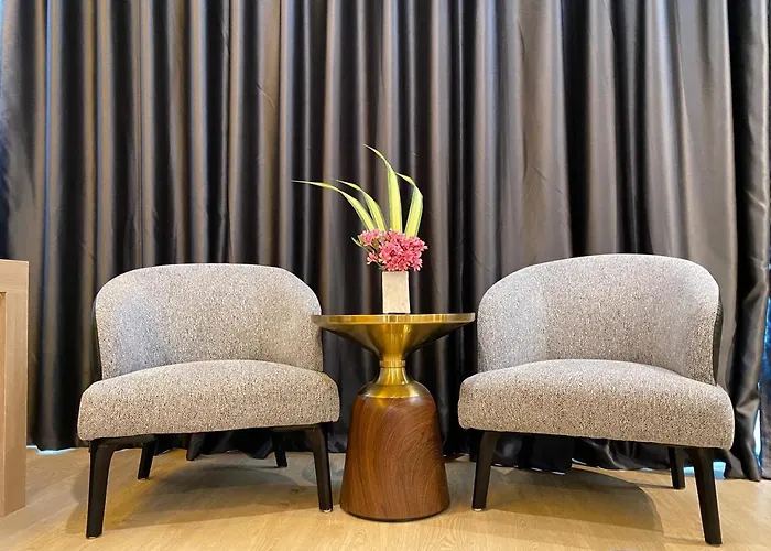 St Central Hotel, Pakse