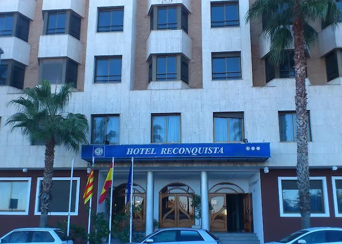 Hotel Reconquista