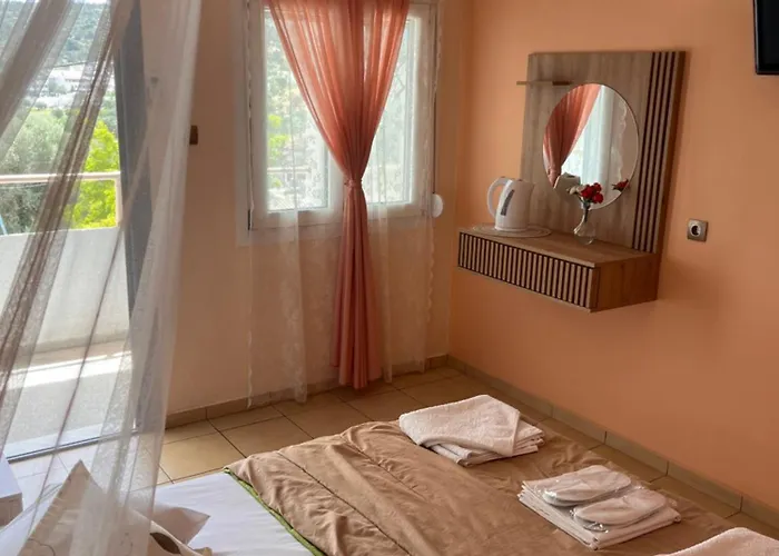 Isidora Hotel