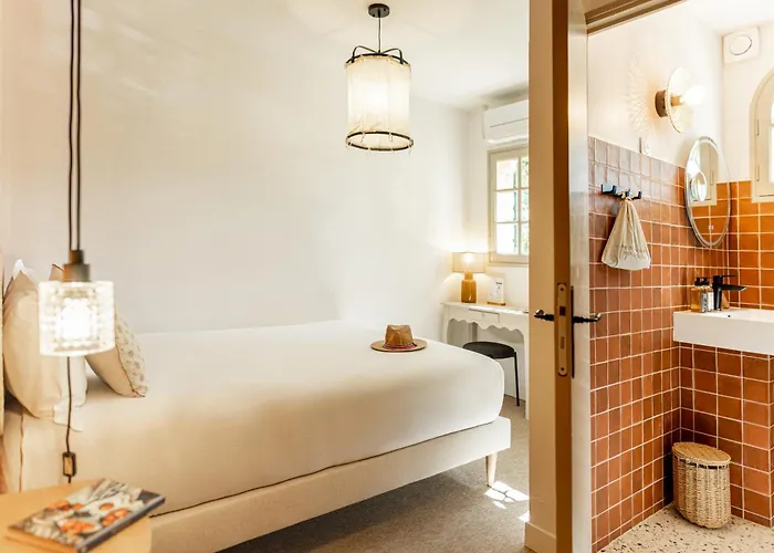 Hôtel La Garrigue