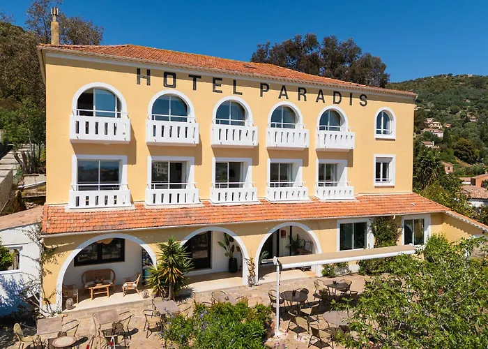 Hotel Paradis
