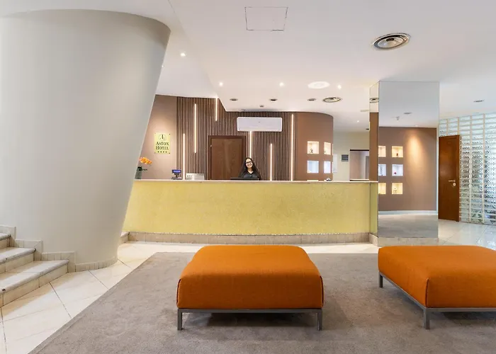 Aston Hotel