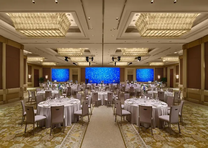 Conrad Singapore Marina Bay