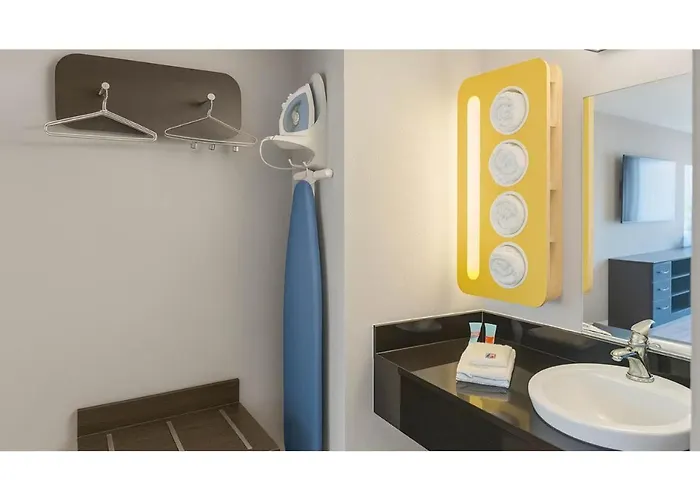 Motel 6-Anaheim, Ca - Maingate