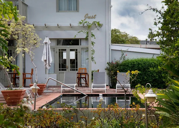 Montagu Country Hotel