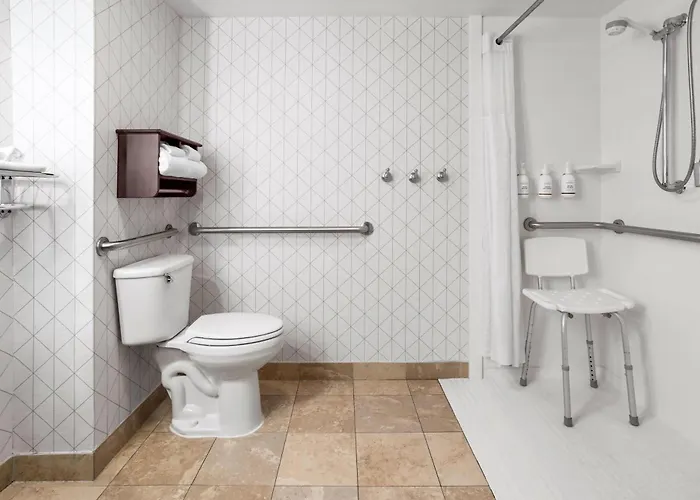 Wingate By Wyndham Cranberry