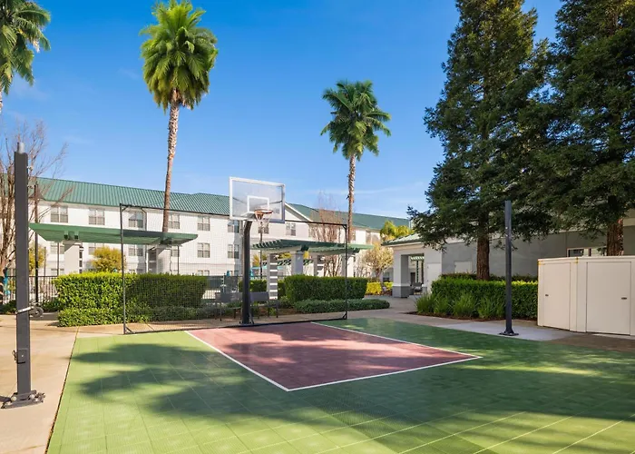 Homewood Suites By Hilton Sacramento Airport-Natomas