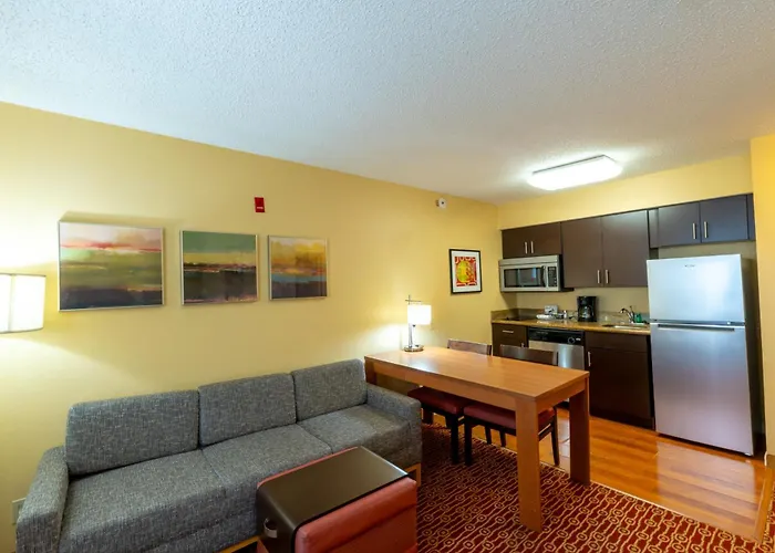 Candlewood Suites Bedford - Fort Worth By Ihg