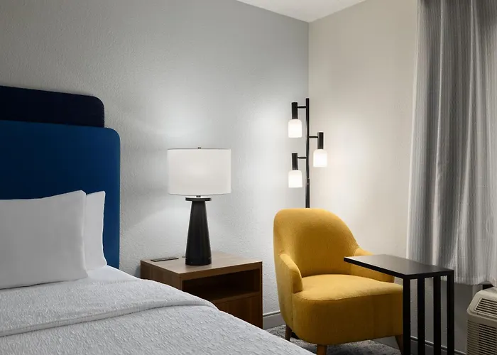 Hampton Inn Washington-Dulles International Airport South