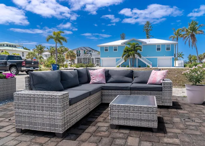 Flamingo Inn