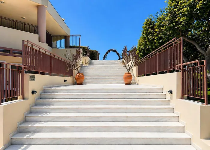Eleftheria Hotel