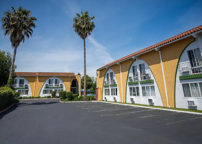 Granada Inn