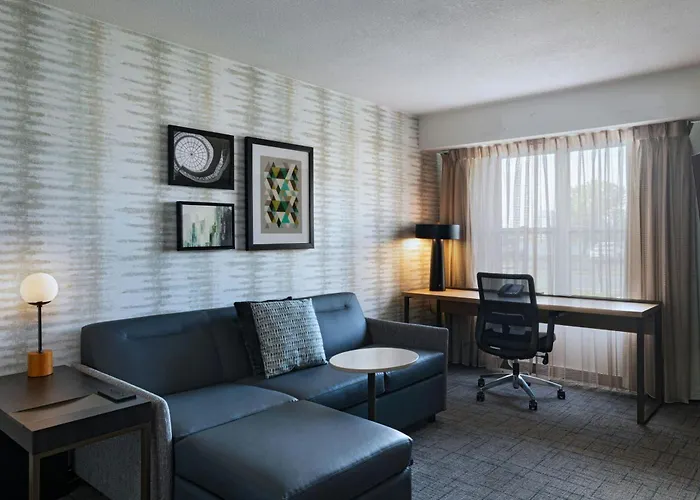Residence Inn By Marriott Evansville East