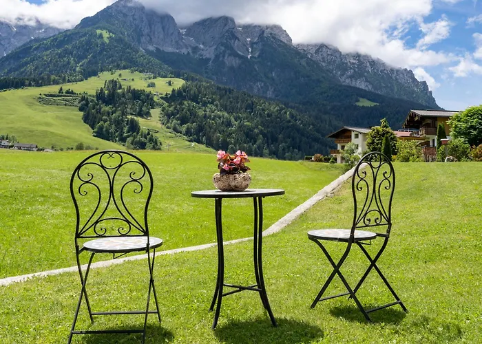 Hotel Garni Tirol