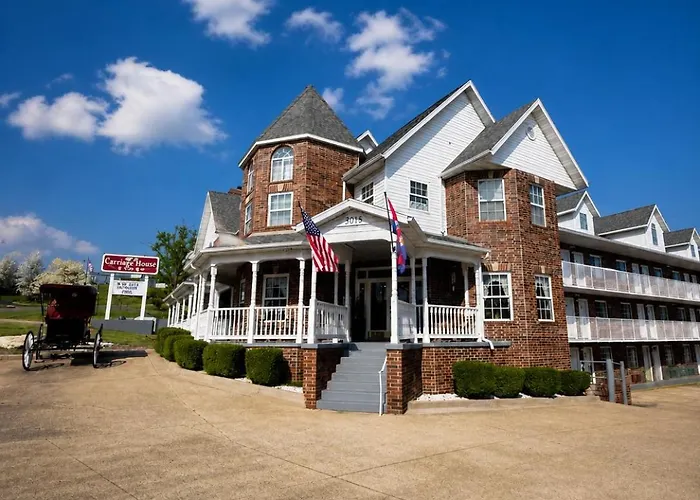 Carriage House Inn