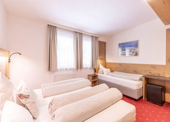 Arlen Lodge Hotel