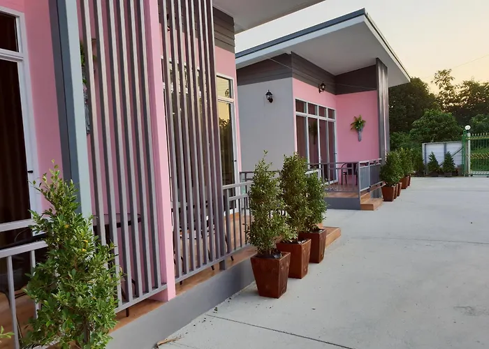 บ้านสวนนิสา