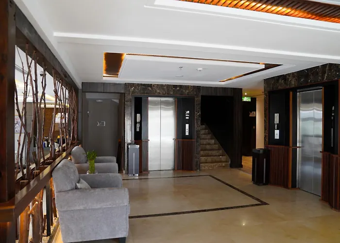 Eva In Hotel Maysan Hotel Company