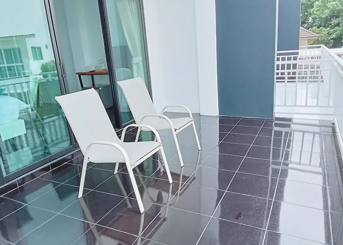 J-Boutique Hotel เจ-บูทีค โฮเทล